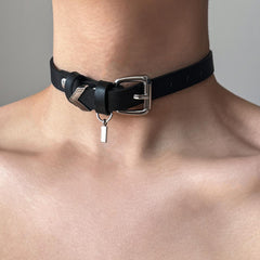 Leather Pendant Collar